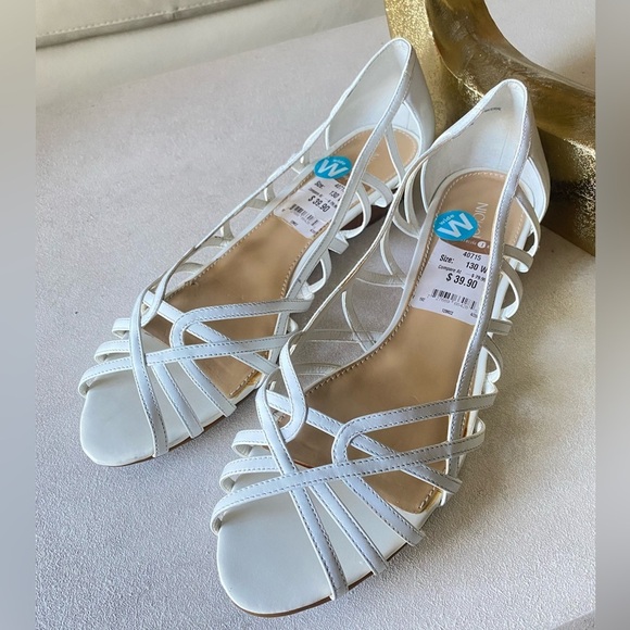 NICKELS White Leather Strappy 1” Wedge Sandals Open Toe Hard to Find Size 13W - Picture 3 of 14